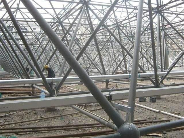 固原盘点螺栓球网架对选材方面的4点要求